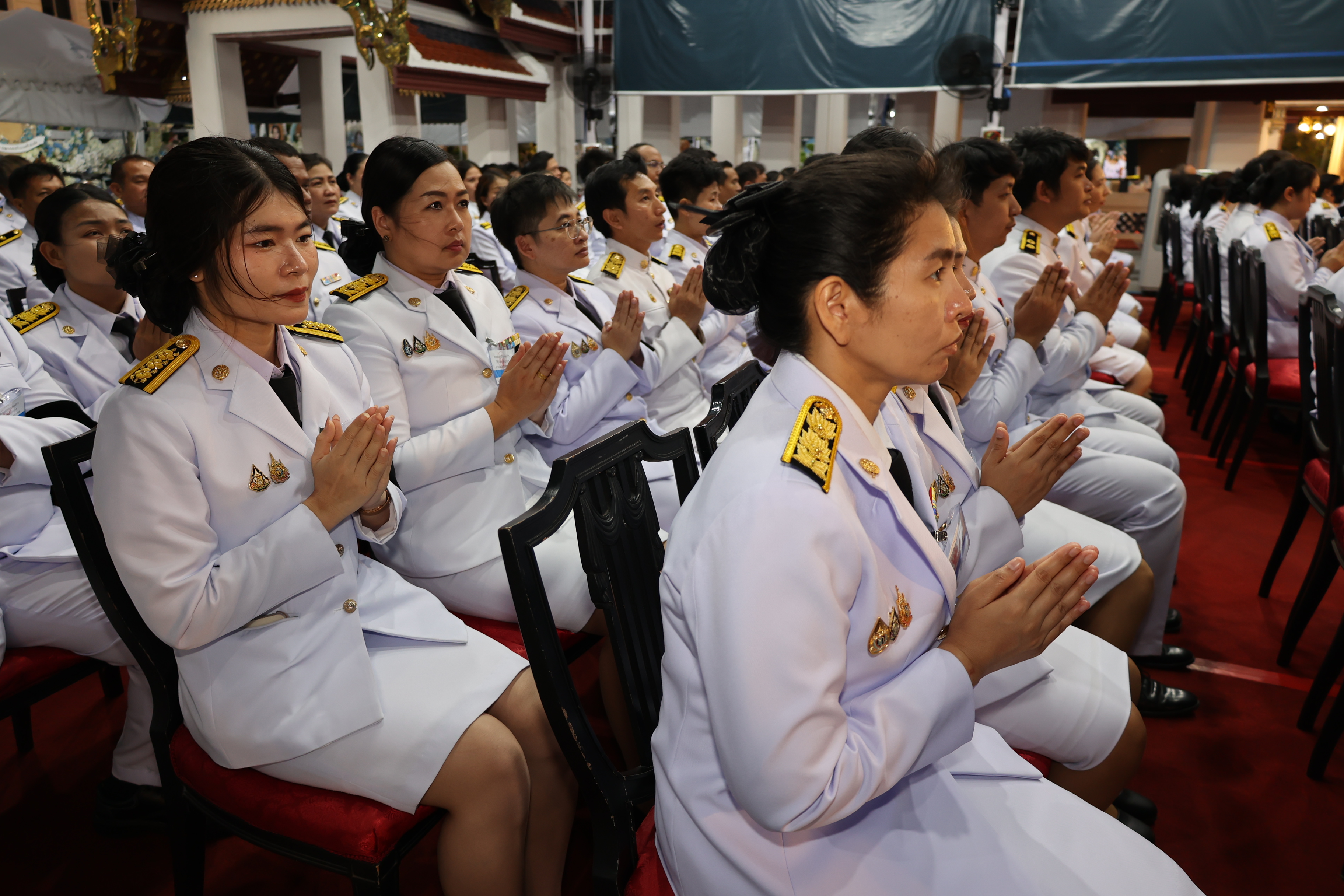 title - สำนักงานการปฏิรูปที่ดินเพื่อเกษตรกรรม รับพระราชทานพระบรมราชานุญาตให้ร่วมเป็นเจ้าภาพบำเพ็ญกุศลถวายพระบรมศพ สมเด็จพระนางเจ้าสิริกิติ์ พระบรมราชินีนาถ พระบรมราชชนนีพันปีหลวง (Re-post)